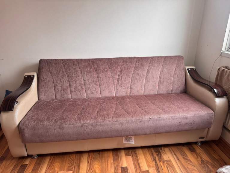Single Sofa Bed with Brown Armrests