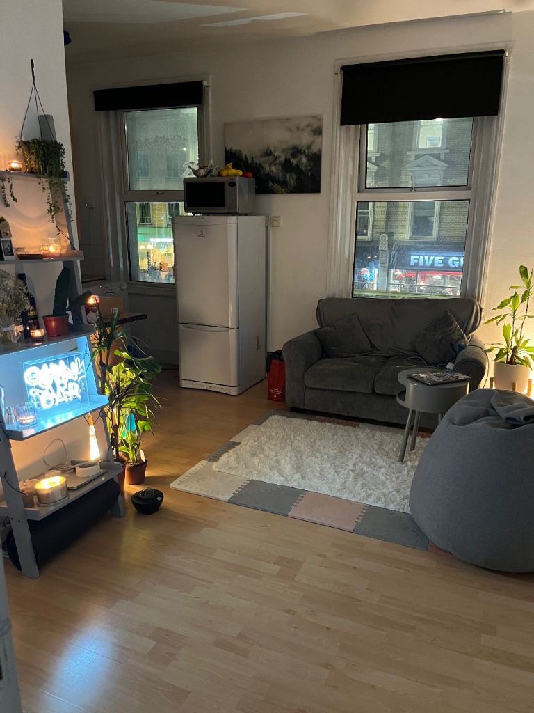 1 bed flat available 