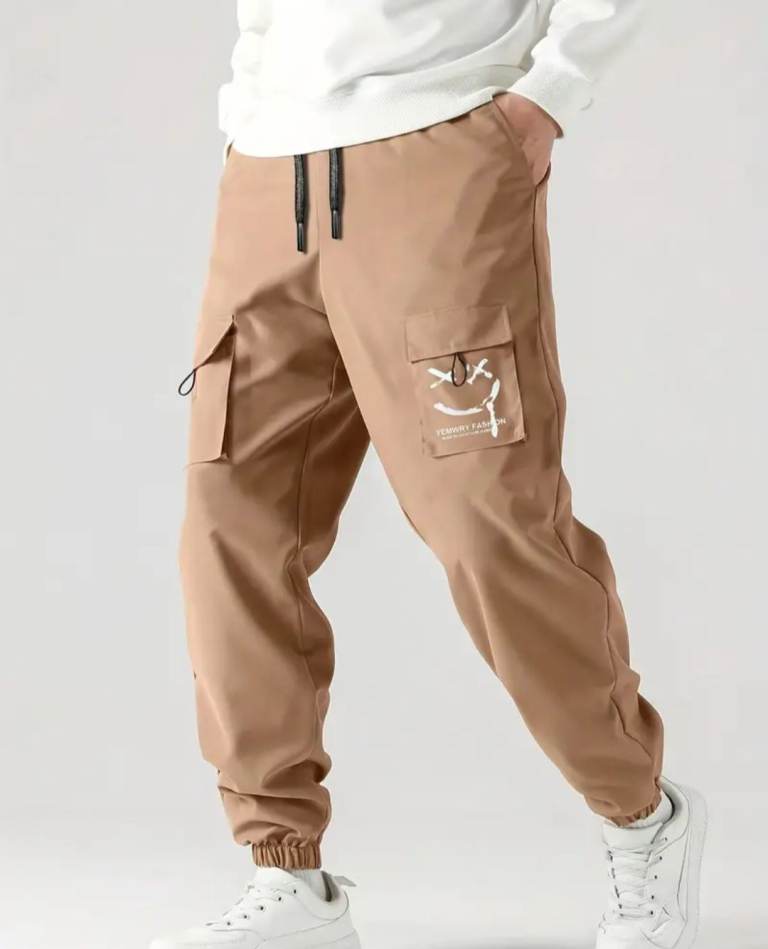 Cargo pants / trousers