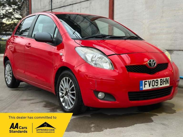 2009 Toyota Yaris 1.33 Dual VVT-i SR Euro 4 (s/s) 5dr HATCHBACK Petrol Manual