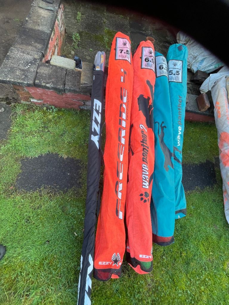 Ezzy windsurf sails quiver £385 for all 4 sails  (can sell individually) 