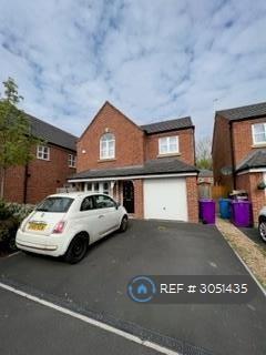 4 bedroom house in Avocet Avenue, Liverpool, L19 (4 bed) (#3051435)