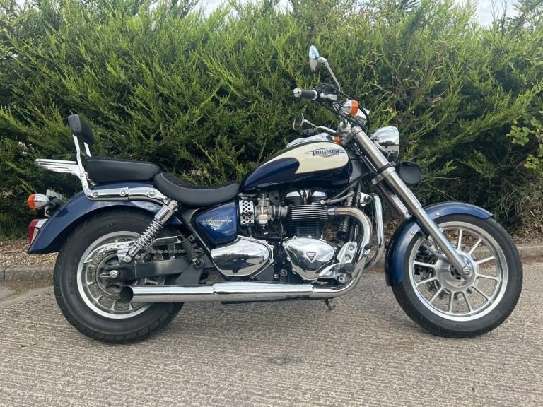 2010 10 TRIUMPH BONNEVILLE AMERICA 865 BLUE CLASSIC CUSTOM CRUISER 21k MILES
