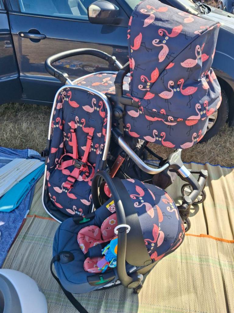 Cosatto giggle quad