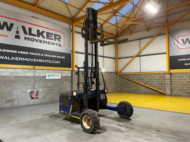 M4 20.3 DIESEL ENGINE MOFFETT – 2 TONNE LIFTING CAPACITY – 2016 – AY66 KGP