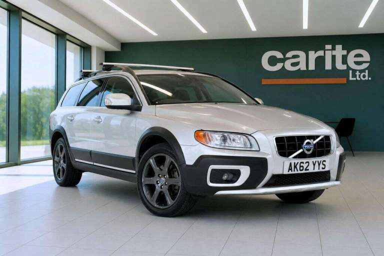 2012 Volvo XC70 2.4 D5 SE Lux Estate 5dr Diesel Geartronic AWD Euro 5 (215 ps) Estate Diesel Auto...