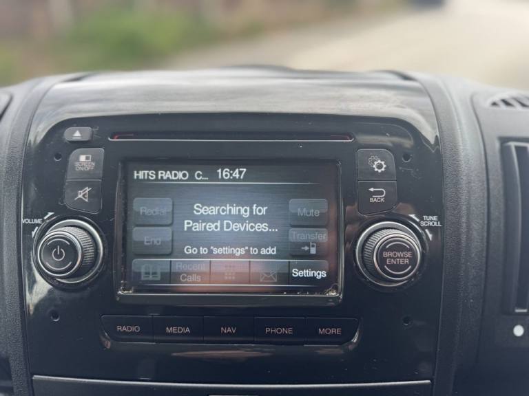 2020 Peugeot Boxer 2.0 BlueHDi 335 Built for Business Professional Crew Van 5dr Diesel Manual  PA...