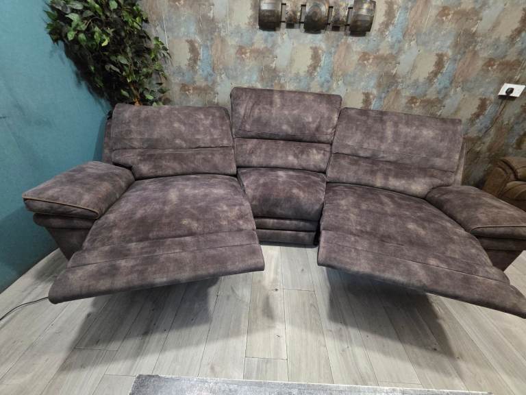 Dfs grey fabric electric recliner curved sofa 🛋 