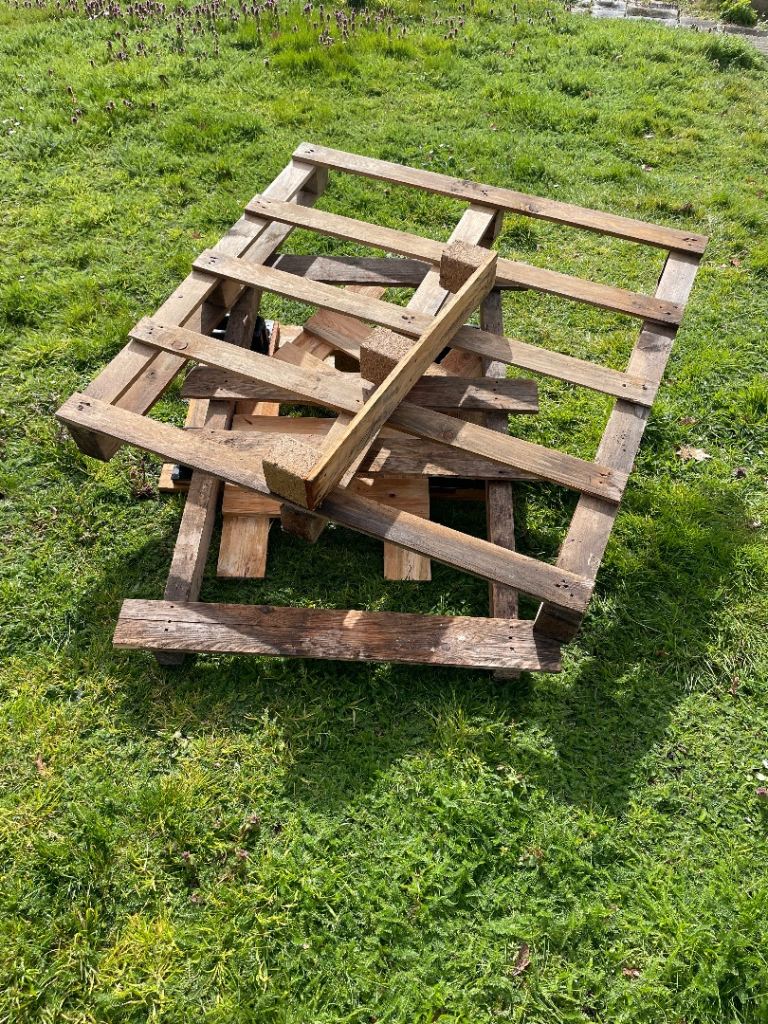 Pallet wood