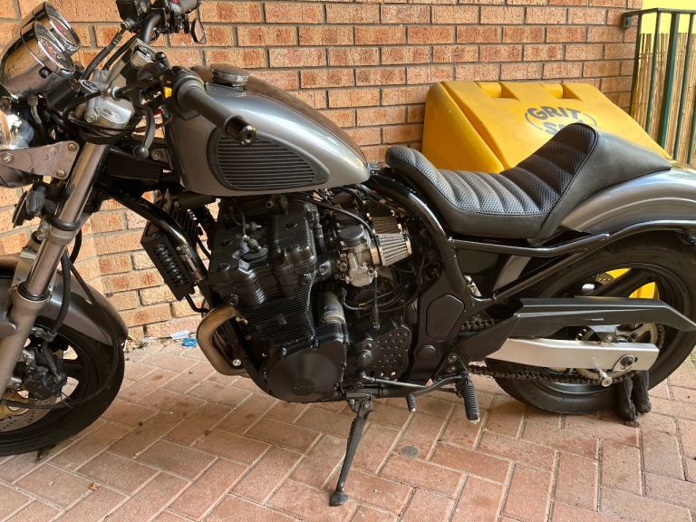  Custom Suzuki, BANDIT, 1996, 599 (cc)