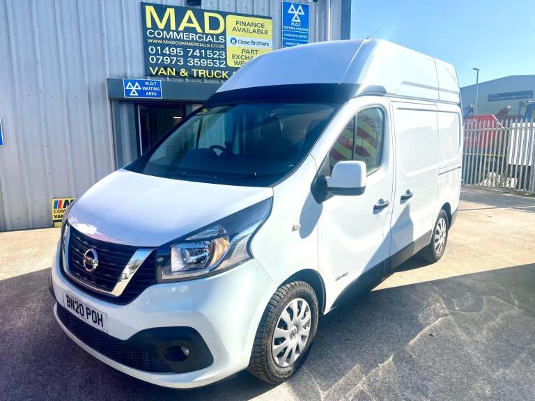 Nissan NV300 30 L1 H2 2.0 DCI 145ps Acenta Van 2020/20 Registration 