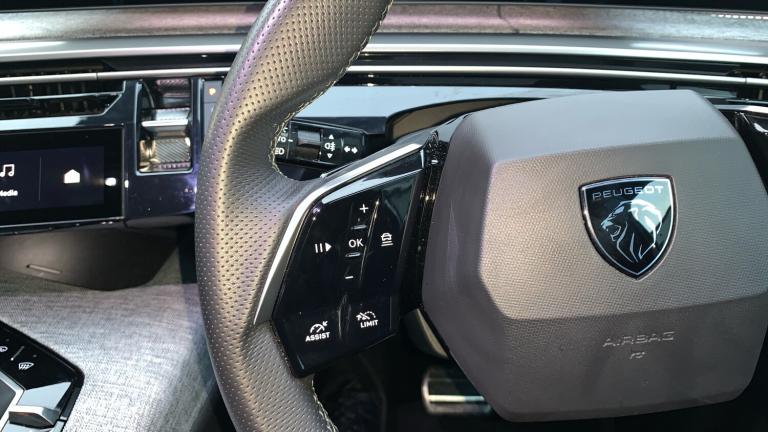 2025 Peugeot 3008 1.2 HYBRID GT SUV 5dr Petrol Hybrid e-DSC6 Euro 6 (s/s) (136 ps) SUV Hybrid Aut...