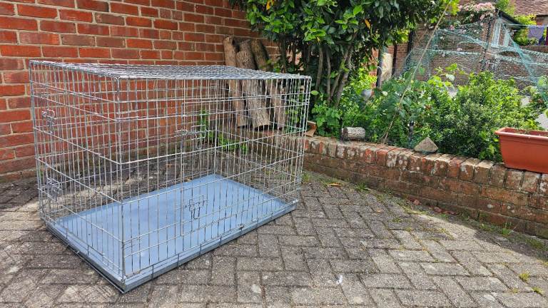 Large dog cage 