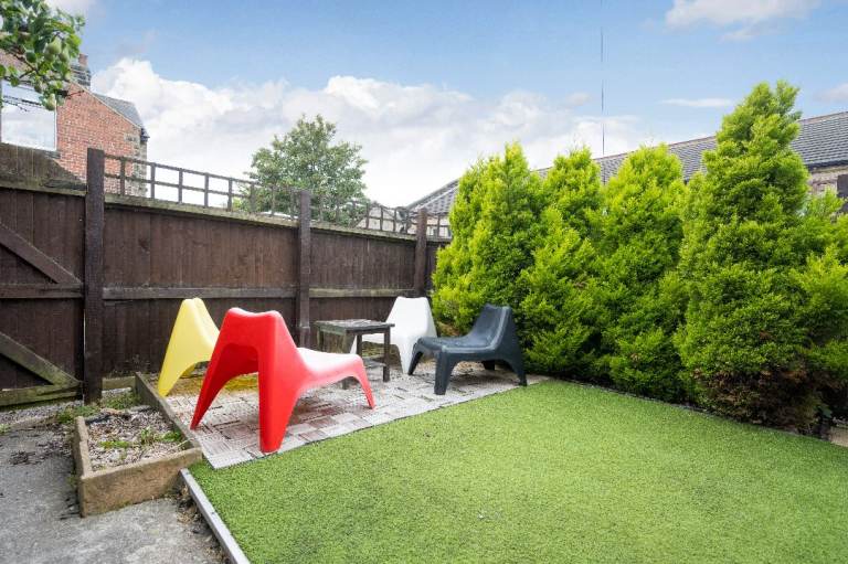 4BR Short Term Rentals (  Grove Harrogate ) 