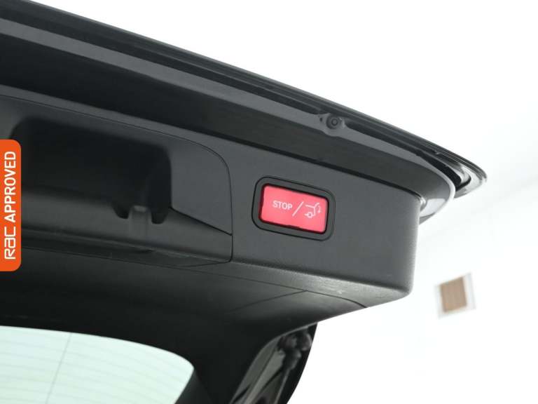 2020 Mercedes-Benz GLC 2.0 GLC300d AMG Line (Premium) SUV 5dr Diesel G-Tronic+ 4MATIC Euro 6 (s/s...