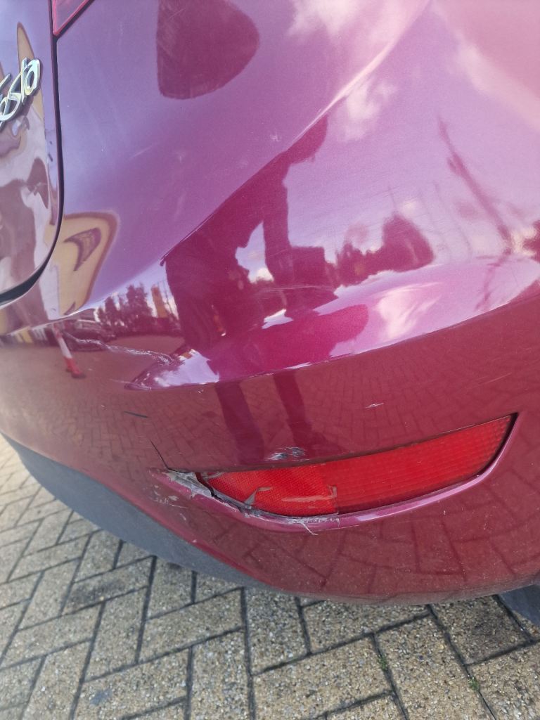 Ford, FIESTA, Hatchback, 2011, Manual, 1388 (cc), 5 doors