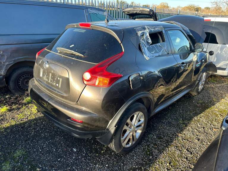 2017 NISSAN JUKE BREAKING SPARES PARTS