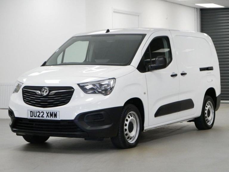 2022 VAUXHALL COMBO L2 1.5 TURBO D 100 BHP 2300 LONG DYNAMIC NAV 6 DOOR