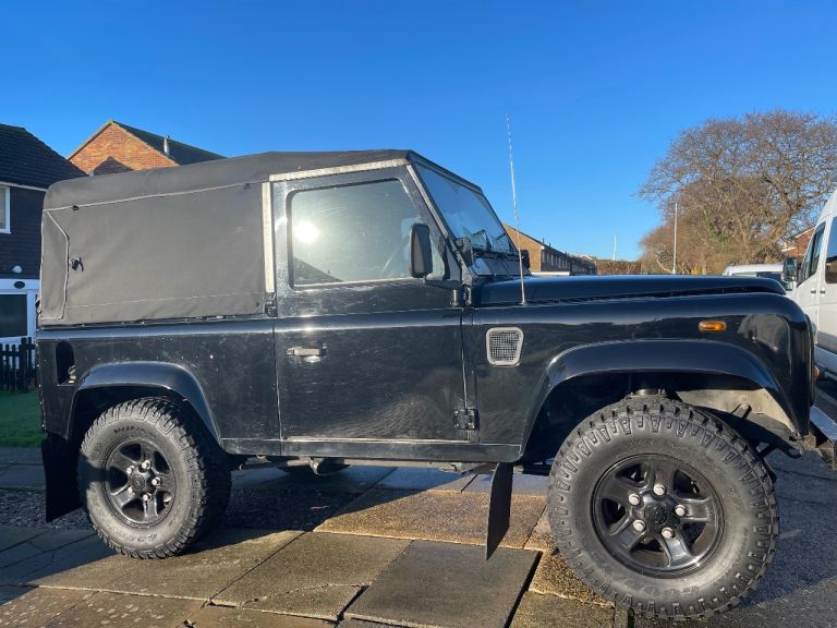 Land Rover 90 TD5 
