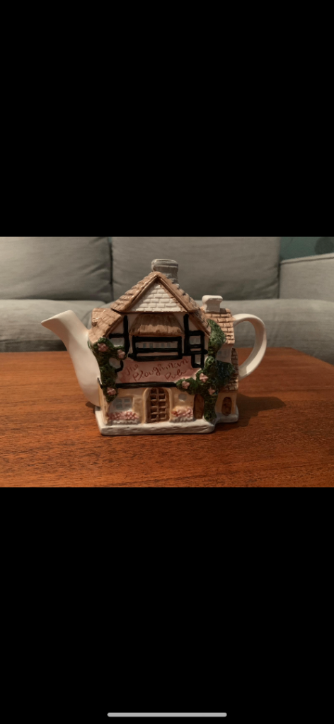 Cottage teapot
