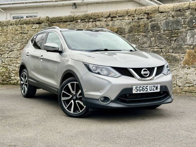 2015 Nissan Qashqai 1.2 DIG-T Tekna SUV 5dr Petrol Manual 2WD Euro 6 (s/s) (115 ps) HATCHBACK Pet...