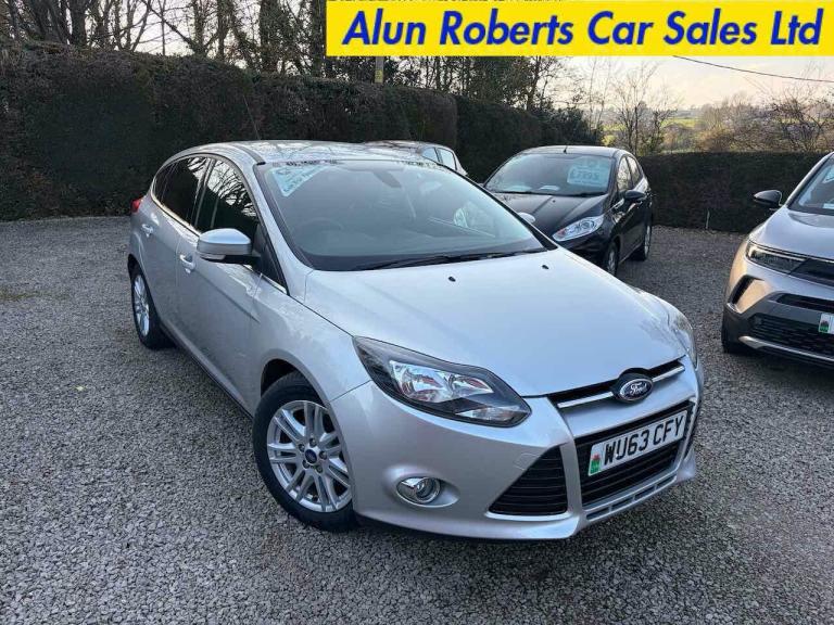 2013 Ford Focus 1.0 125 EcoBoost Titanium 5dr HATCHBACK Petrol Manual