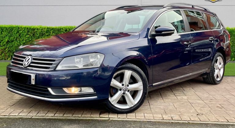 VW PASSAT ESTATE BLUEMOTION