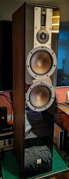 DALI Opticon 6 Home Cinema Speaker System + Onkyo TX-RZ800 AV Receiver 