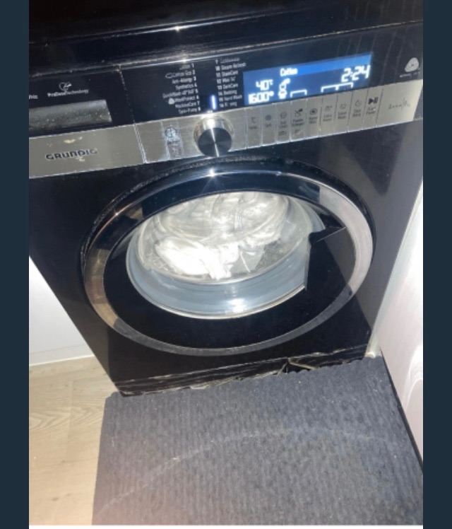 X2 Items 4 Sale 2gether ‼️ x1 Black Washing Machine & X1 Black Tumble Dryer Bargain  