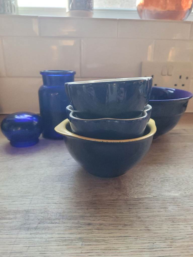 Free blue kitchenware