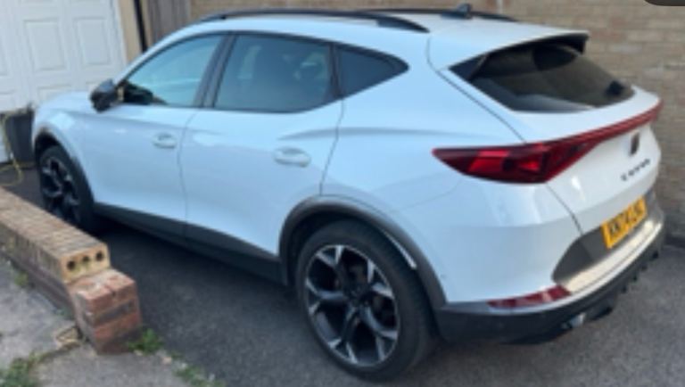 CUPRA, FORMENTOR, Hatchback, 2024, Semi-Auto, 1395 (cc), 5 doors