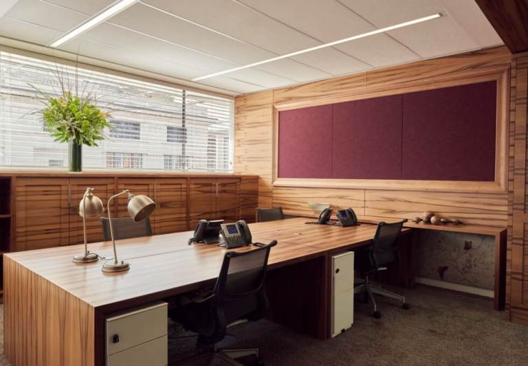 Furnished offices to rent in *Kensington*. Office Spaces for 2 and 70 desks W8