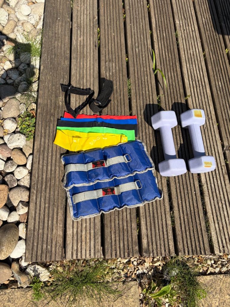 5kg Dumbbells, 1.5kg Ankle Weights & Resistance Bands Set – Good Condition