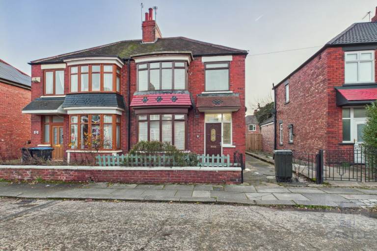 Furnished en-suite rooms to rent - Lichfield Road Middlesbrough, TS5 6QA