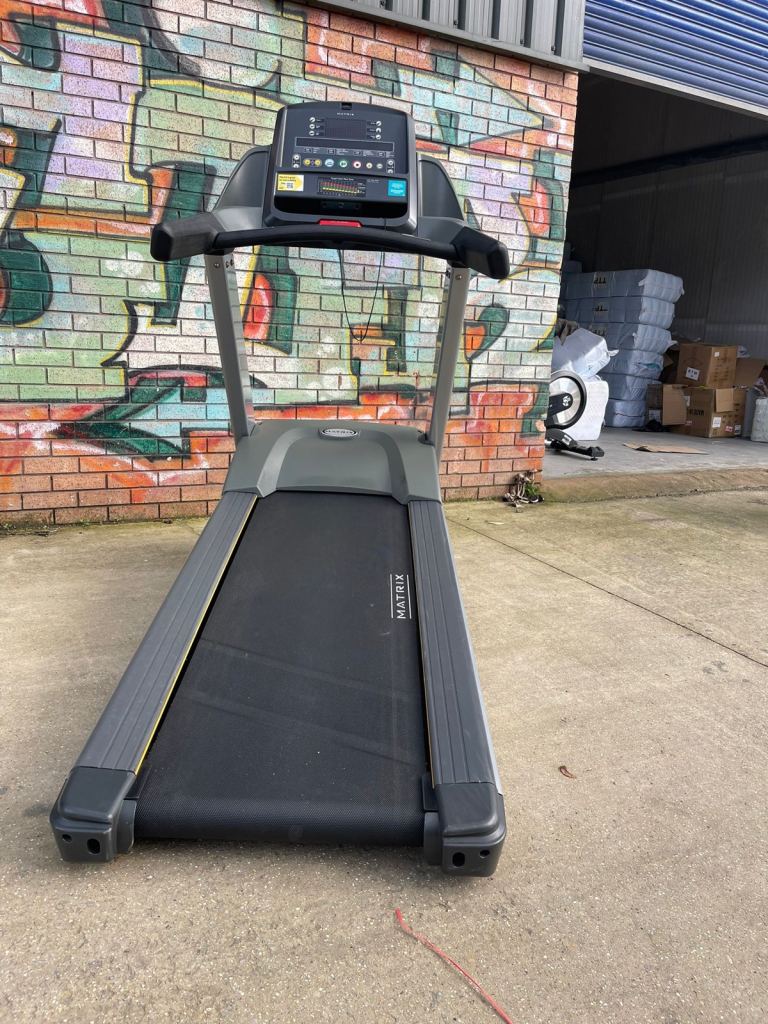 image for Matrix Fitness T3x Commercial treadmill/ Running machine   Price £999 Delivery £50