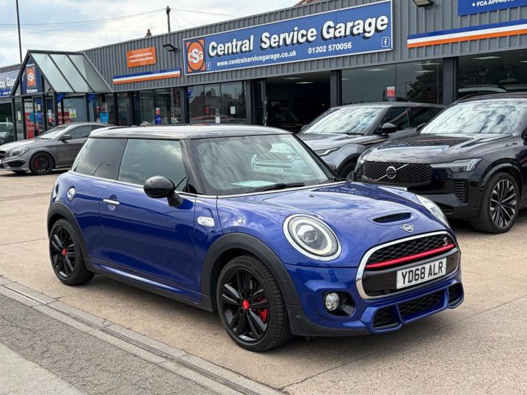 2019 MINI Hatch 2.0 Cooper S Sport Euro 6 (s/s) 3dr HATCHBACK Petrol Manual