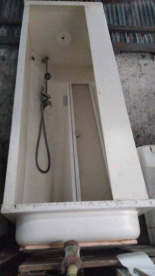 caravan camper horsebox shower cubicle