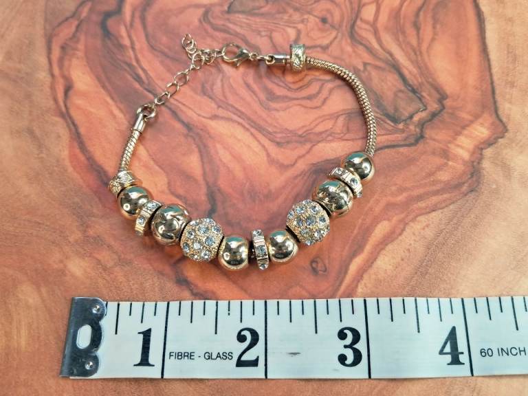 Gold Tone Charm Bracelet - Good Condition