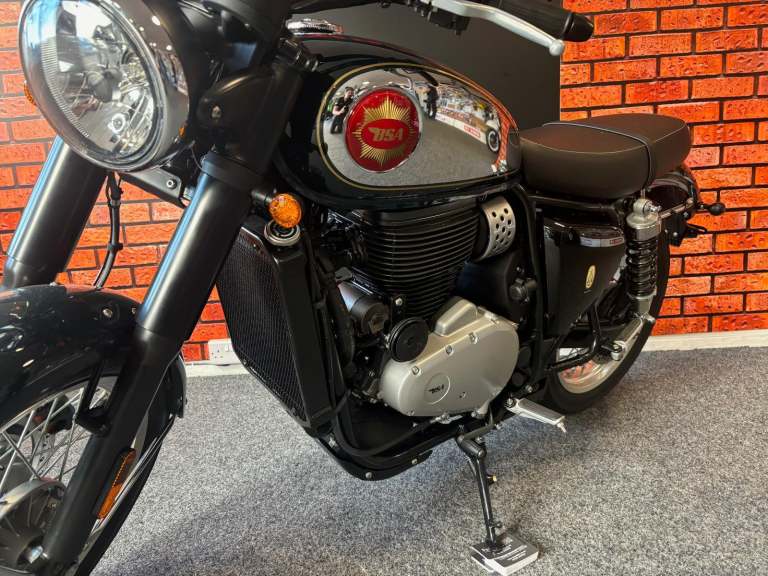 BSA Gold Star 650cc Classic Motorcycle Highland Green - All Colours Available 