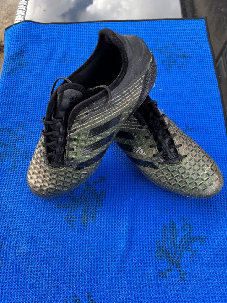 Men’s Adidas Predator Malice Rugby/Football Boots - 9.5 UK - Black/Green