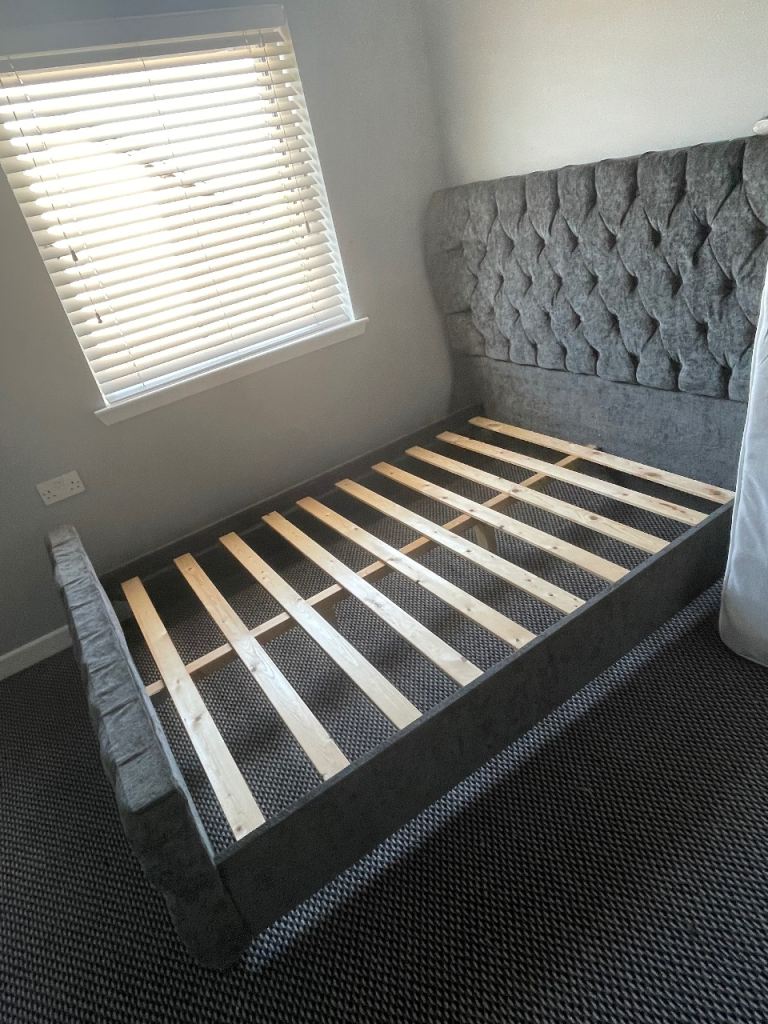 Double bed frame