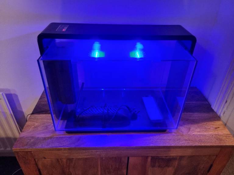 SuperFish Home 65 Aquarium with LED Lighting – Good Condition