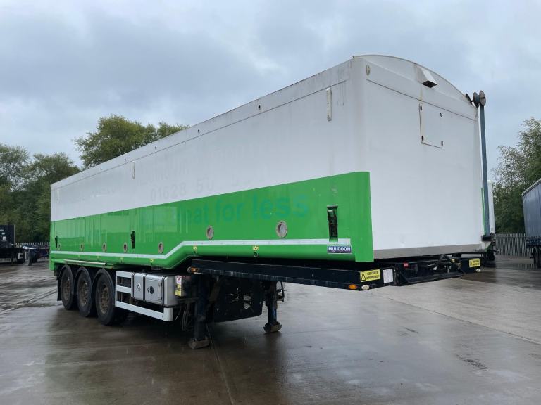 MULDOON ALUMINIMUM BULK TIPPING/BLOWER TRAILER W. DONKEY ENGINE – 2013 – C347549