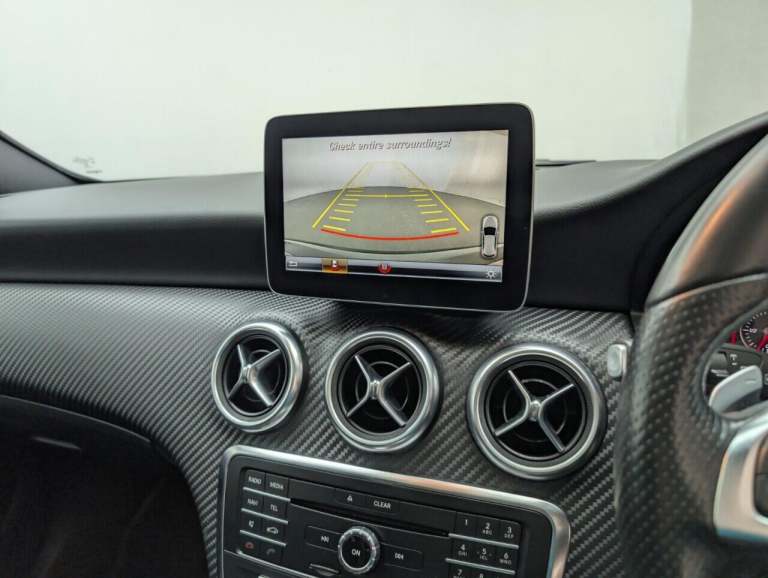 2018 Mercedes-Benz A-Class 2.1 A200d AMG Line (Premium Plus) Hatchback 5dr Diesel 7G-DCT Euro 6 (...