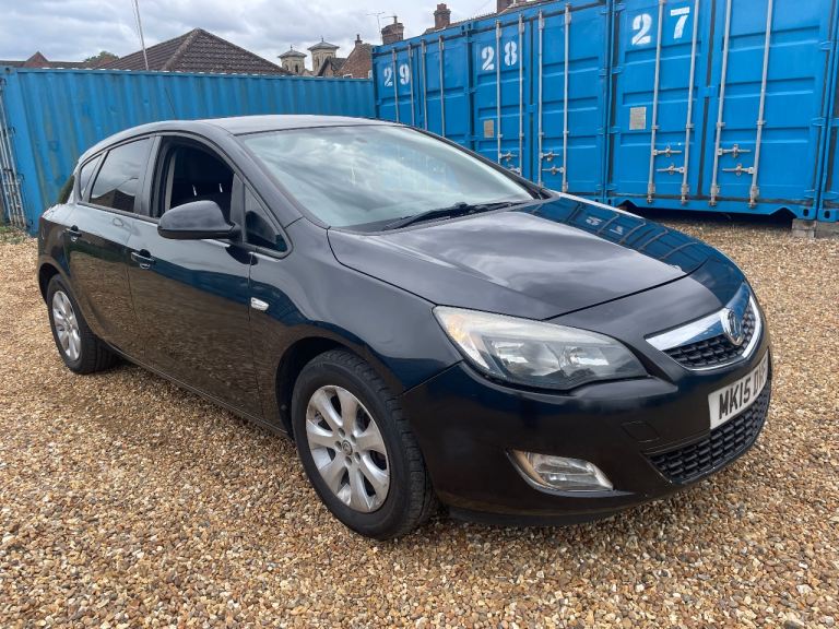 Vauxhall, ASTRA, Hatchback, 2015, Manual, 1398 (cc), 5 doors