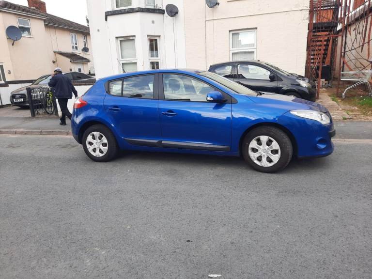 Renault, MEGANE, Hatchback, 2011, Manual, 1598 (cc), 5 doors
