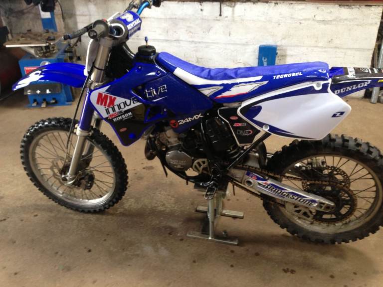 YAMAHA YZ 125 2000 MOTOCROSS  RE-BUILT FIND ONE BETTER FOR THE YEAR 2 STROKE CLASSIC