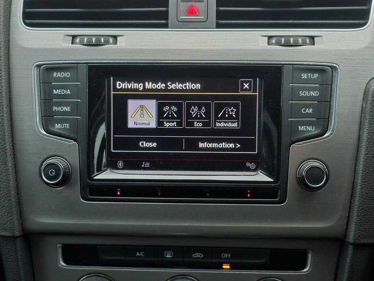 2014 Volkswagen Golf 1.4 TSI BlueMotion Tech SE Hatchback 5dr Petrol DSG Euro 5 (s/s) (122 ps) Ha...