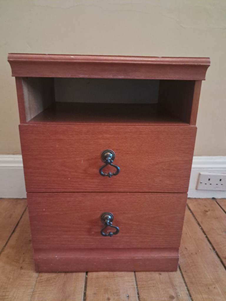 Bedside cabinet with 2 drawers