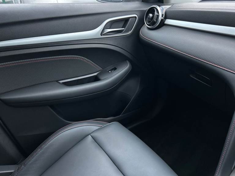 2023 MG MG ZS 1.5 VTi-TECH Exclusive 5dr HATCHBACK PETROL Manual